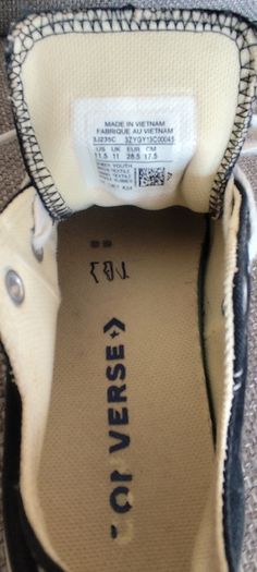 Kids Converse . Size Junior UK 11