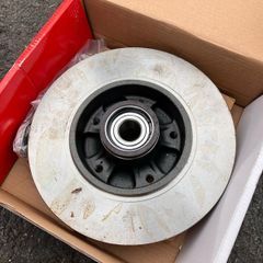 Rear brake disc set
