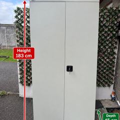 Metal storage cabinet