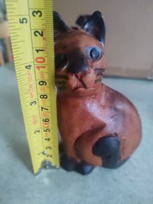 Small Wood Carved Cat