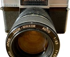Nikkorex Zoom 35 camera