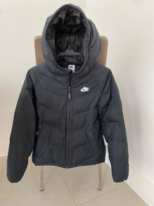 Nike coat size kids large age 11-13