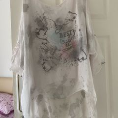 Ladies top The best is set to come