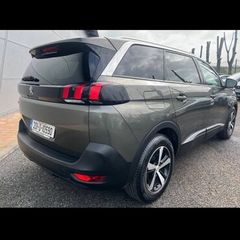 Peugeot 5008 2020