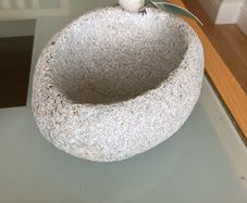 Small bird bath