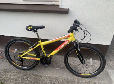 24" Child's Bike (Ignite) age 8 to 11