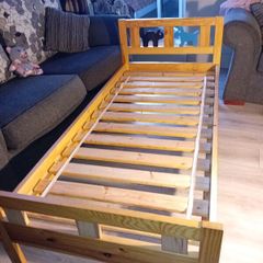 FREE Toddler bed.