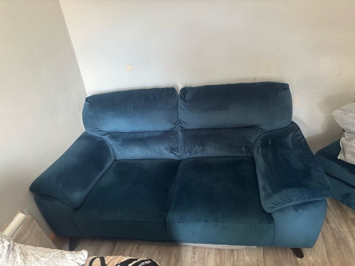 Sofa Dfs  Fargo