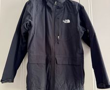 Medium Navy North Pole Parka Authentic no imitation