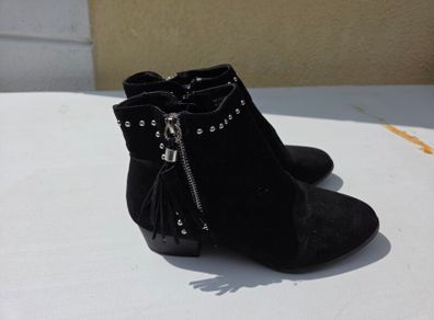 black boots