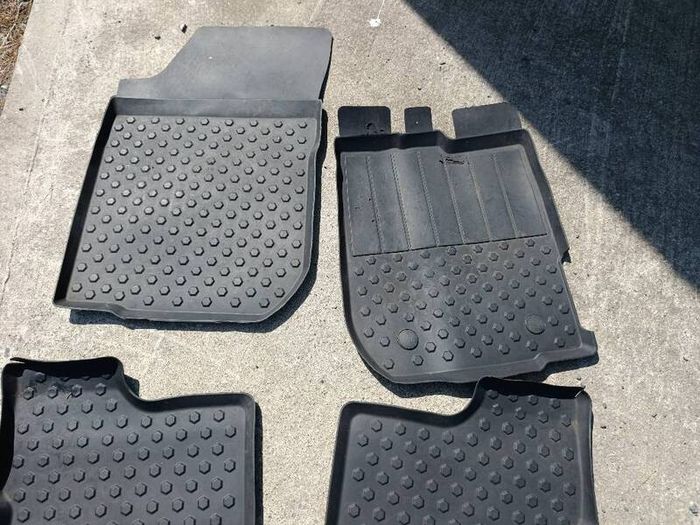 Dacia sandero car mats and bootliner