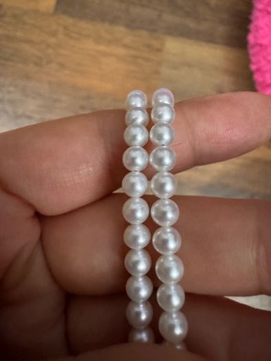 Freshwater pearl necklace with GUILD certificate