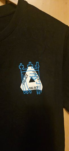palace t shirt
