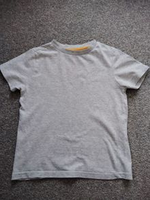 boys t-shirt.age5