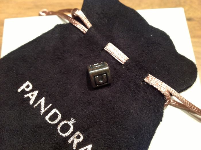 Pandora charm letter U New