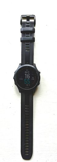 Garmin Forerunner 945, Cracked Screen but Fully Working, Maps + Music, Charger Included