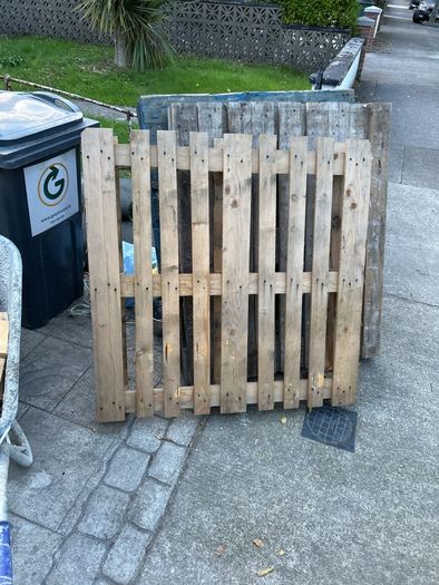 scrap copper and pallets