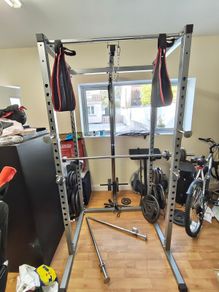 Squat rack w/cable system