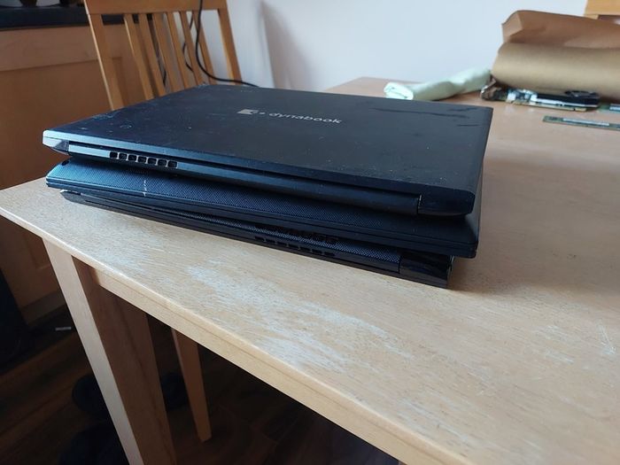 Selling 3 Toshiba Dynabook Tecra A40-E-15X laptops as a job lot.