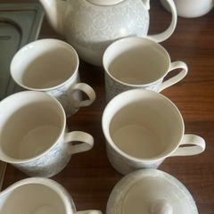 Tea set Newgrange