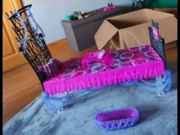 monster high dolls