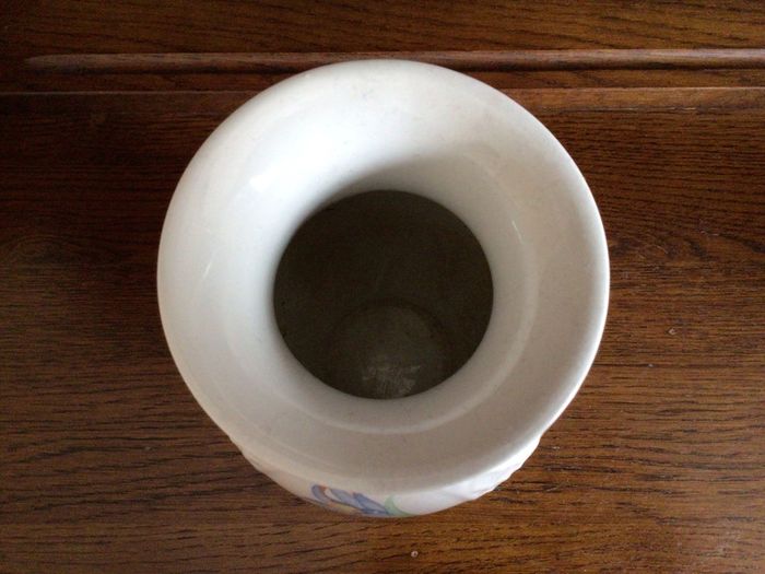 Vintage Royal Winton 8 inch Vase