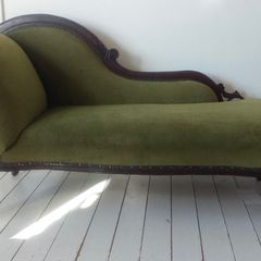 Antique Victorian mahogany chaise