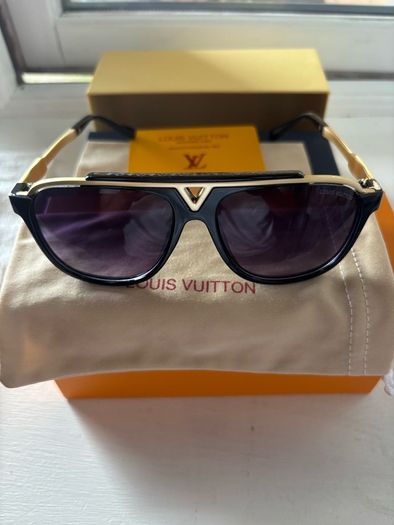 Lv attitude sunglasses and mascots