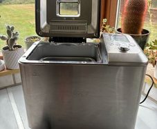 Sage Bread Maker