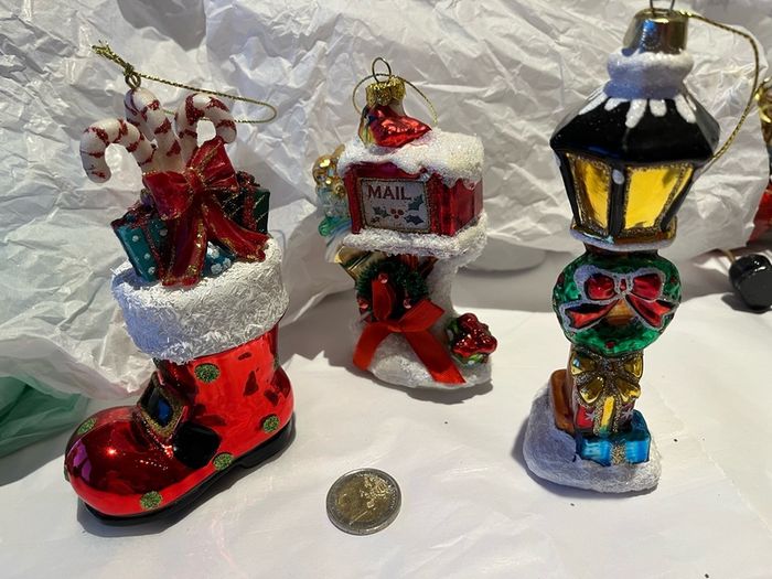 8 glass Christmas Tree decorations