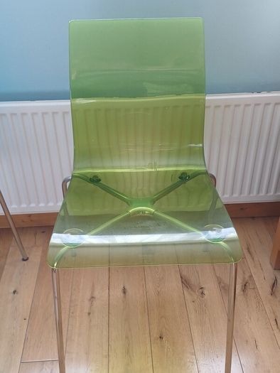 2 chairs