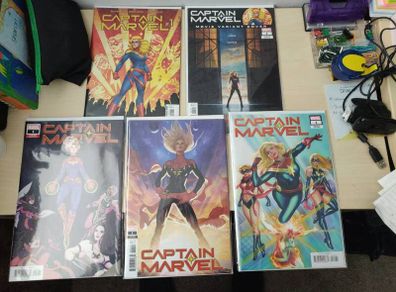 2016 Captain Marvel 1 set