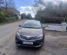 Toyota Avensis 2012