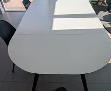 Oval Boconcept Dining Table