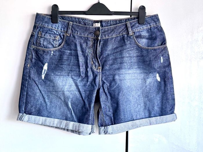 F&F Ladies Denim Shorts - Size 16