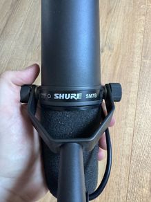 Shure SM7B Professional Broadcast / Podcast Microphone