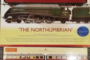 Hornby R2435 The Northumbrian Train Pack plus coach pack, Used, Mint,