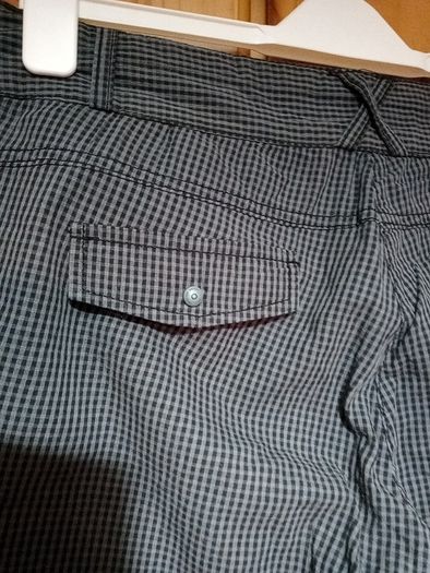 House shorts M