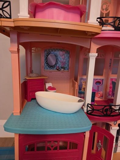 Barbie Dream House