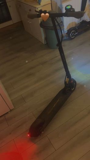 Electric scooter
