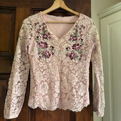 Pink Lace Shirt with Embroidered Flowers Size S