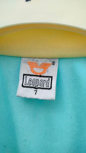 Vintage Legend 80s/90s tracksuit top  Vibrant colours Oversized look Size Medium