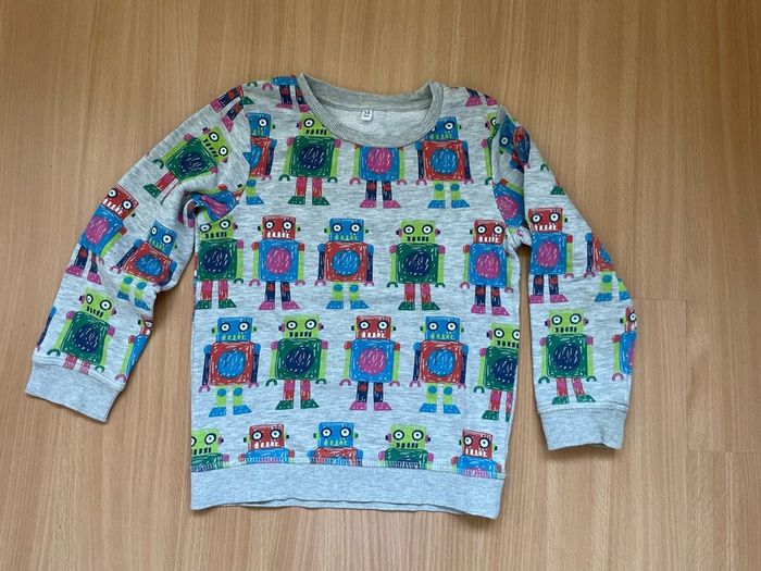 M&S boys sweatshirt, 3-4y