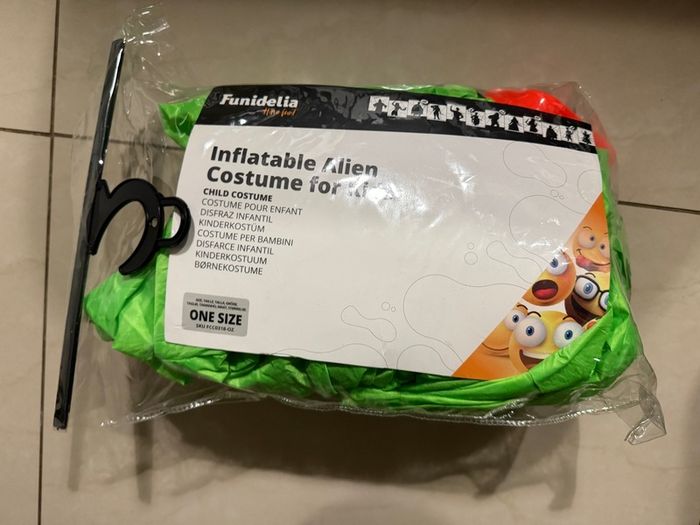 alien  halloween costume