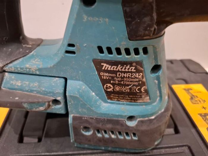 Makita sds drill DHR242