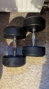 22.5kg dumbbells