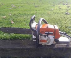 chainsaws