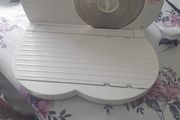 Meat slicer