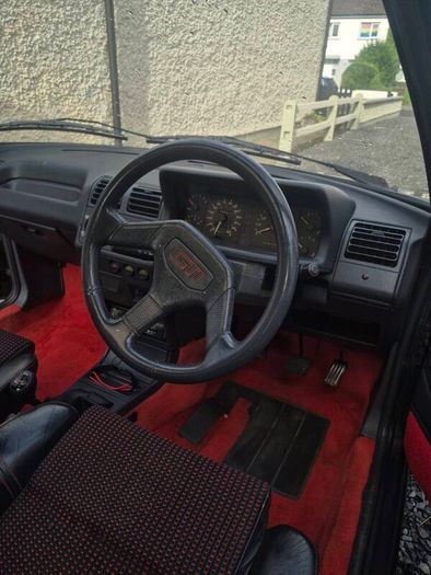 Peugeot 205 1.6 GTI 1990