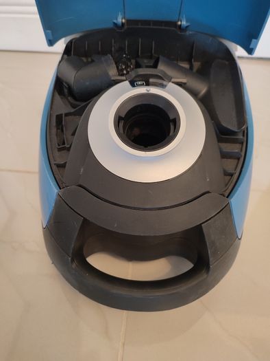 Miele vacuum cleaner